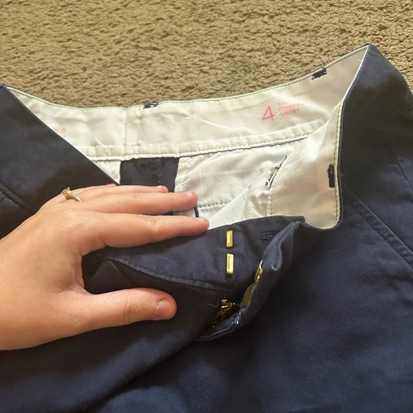 Lilly Pulitzer Chipper Navy Beach Twill Cotton Bermuda Shorts 10” inseam Size 4 - Picture 7 of 8